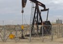 Oil prices edge lower as traders monitor Middle East tensions